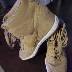 Nike Desert Wedge Dunk High Sky Sneaker 644877-200 sz 9.5